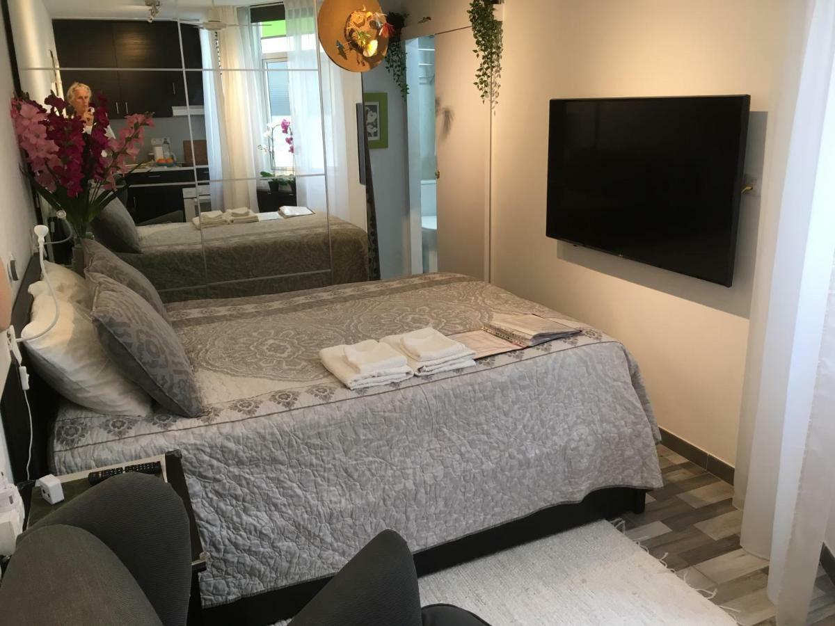 Appartamento Astoria Double-studio Interior Serviced *